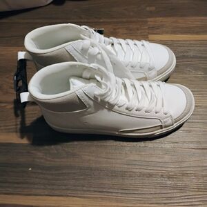 No Boundaries Woman Shoes